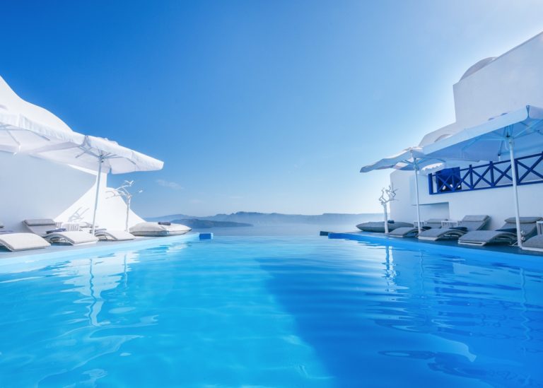 A legszebb medencés szállodák santorinin