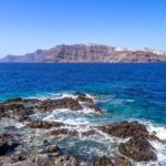 Nyitnak a strandok Santorini