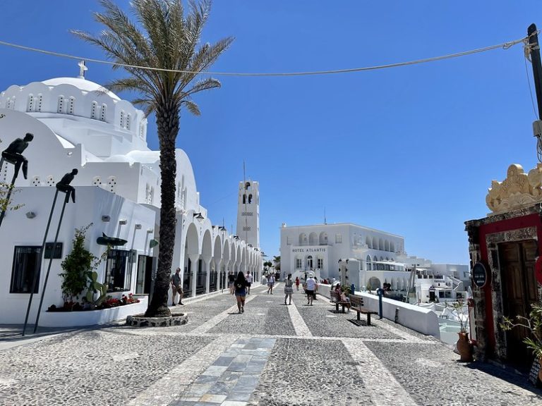 Mi a helyzet Santorinin