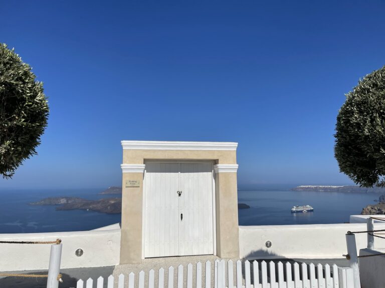 Mit csomagolj Santorinire, hogy ne őrülj meg?
